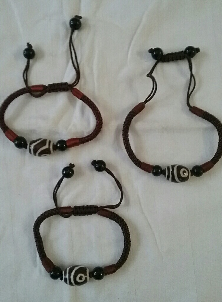 Unisex Tibetan Dzi Bead Bracelets